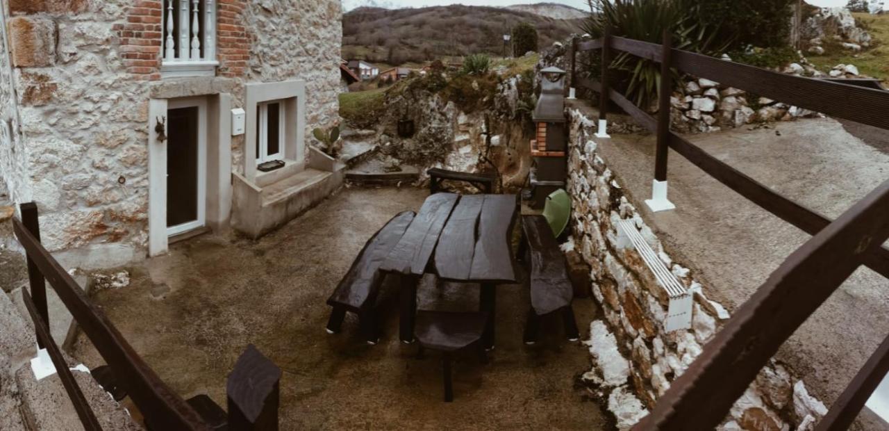 Casa Rural La Yaya Ortiguero ภายนอก รูปภาพ