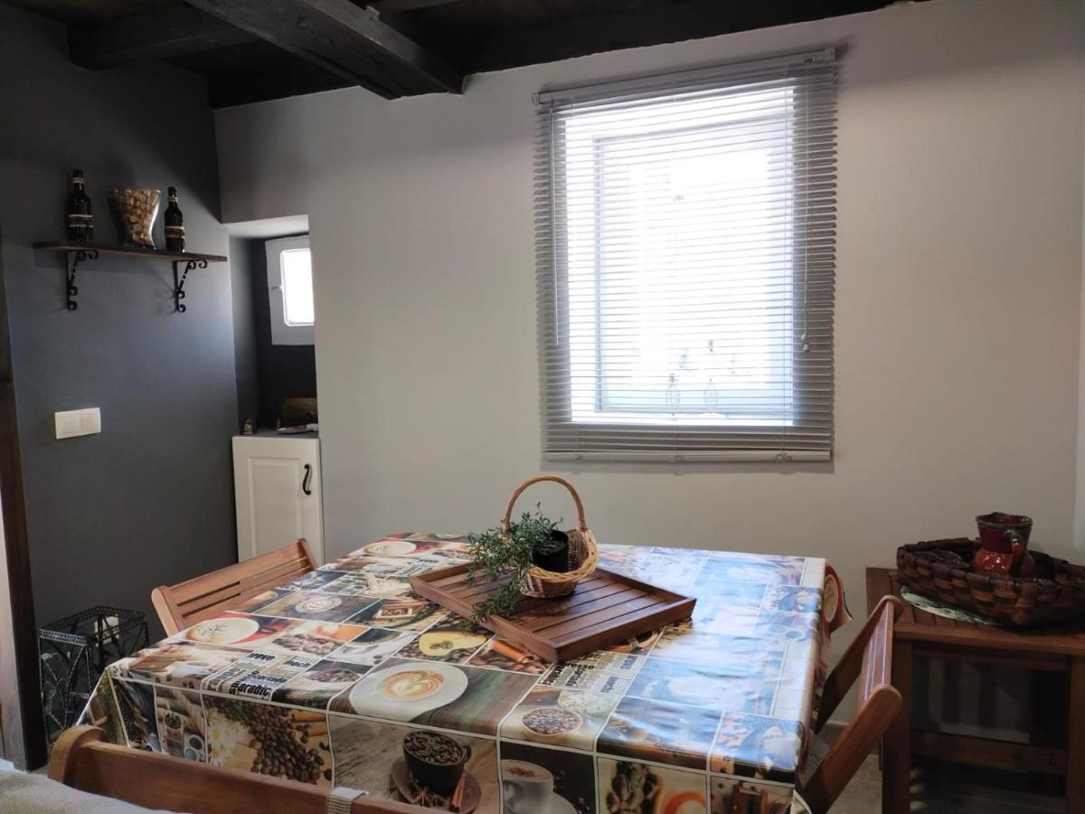 Casa Rural La Yaya Ortiguero ภายนอก รูปภาพ