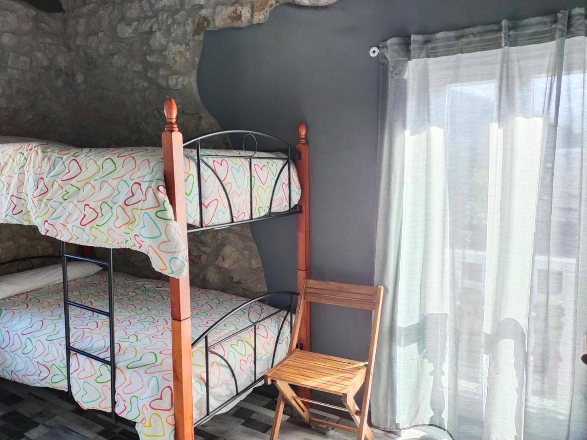 Casa Rural La Yaya Ortiguero ภายนอก รูปภาพ