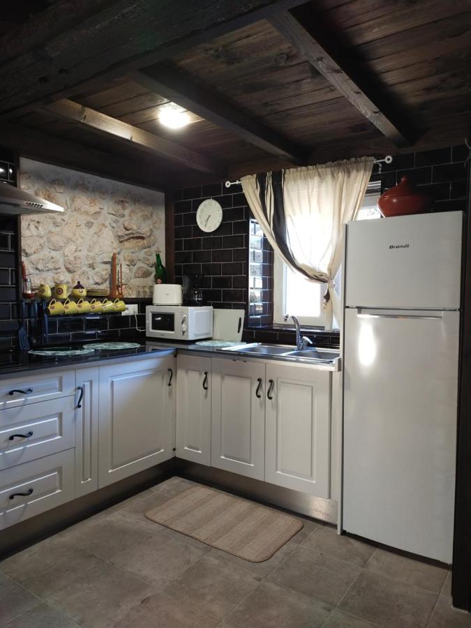 Casa Rural La Yaya Ortiguero ภายนอก รูปภาพ